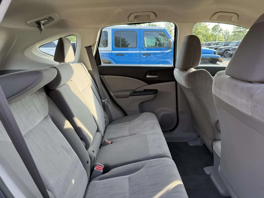 Used 2014 Silver Honda LX image 15