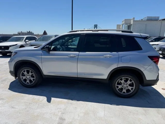Used 2024 Gray Honda TrailSport image 4