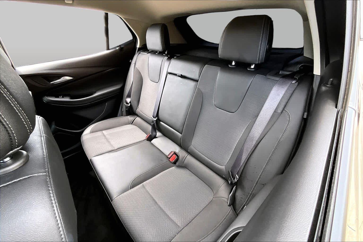 Used 2023 Ebony Twilight Metallic Buick Select image 20