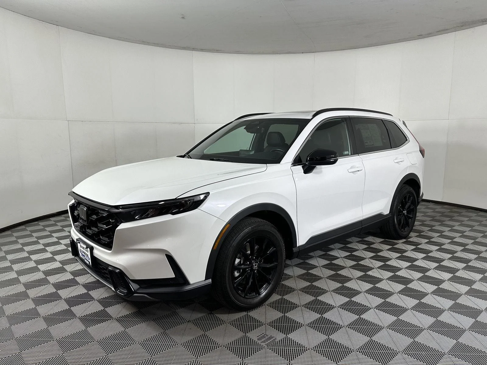 Used 2024 Platinum White Pearl Honda Sport-L image 10