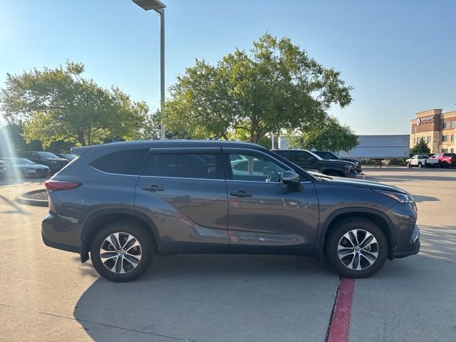 Certified Used 2021 Gray Toyota XLE image 4