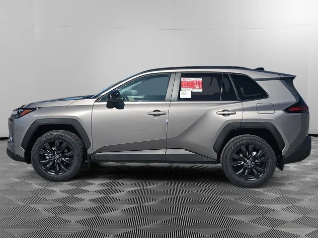 New 2026  Toyota XLE Premium image 2