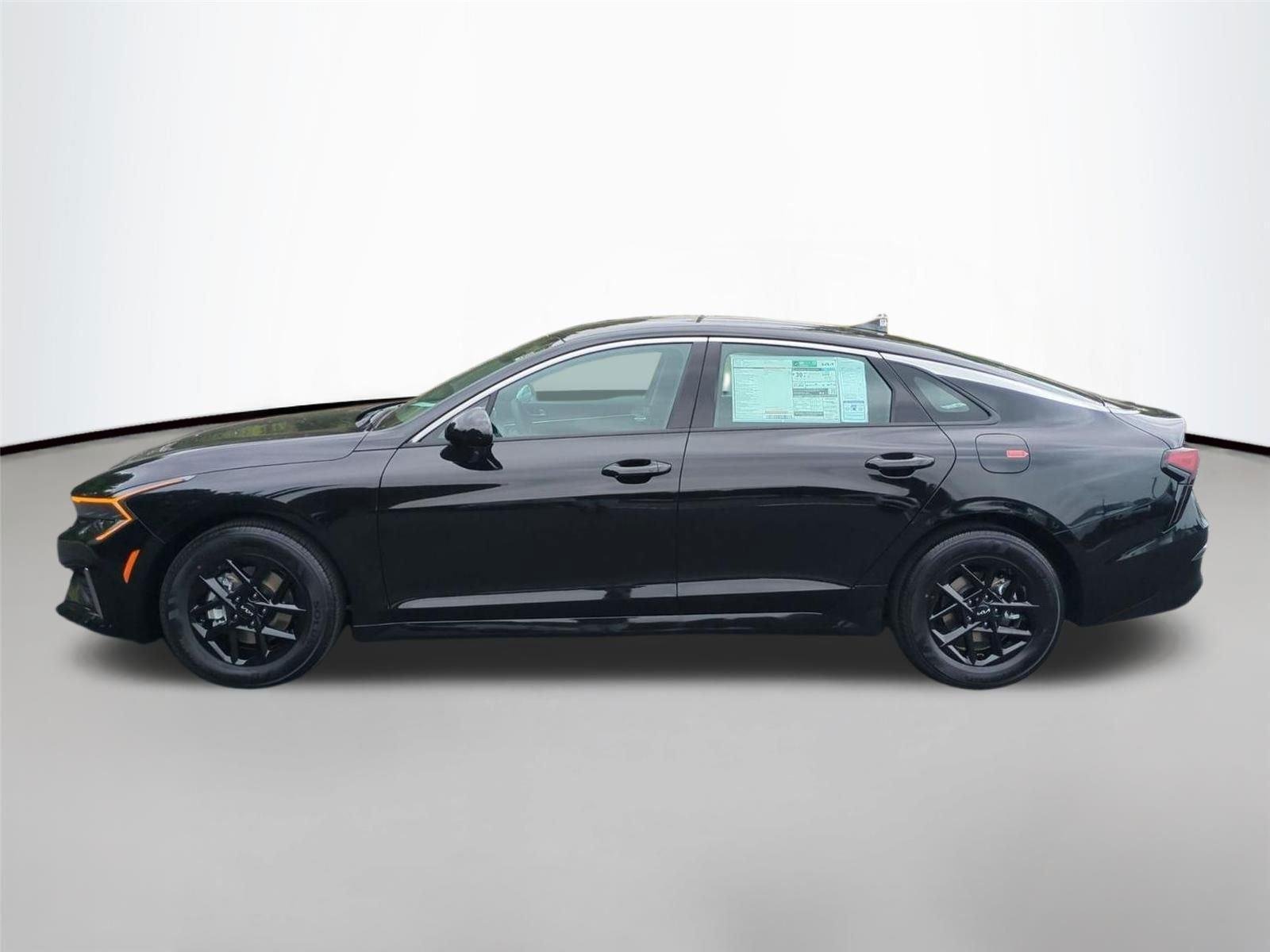 New 2026 Aurora Black Pearl Kia LXS image 2