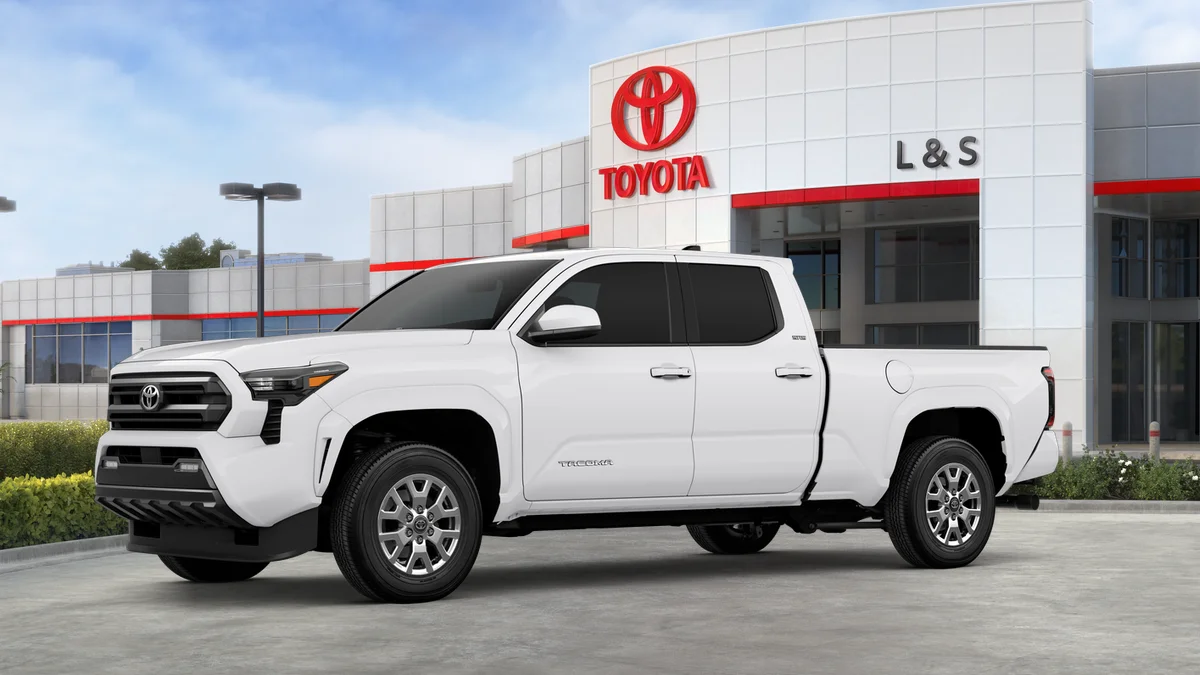 New 2026 Ice Cap Toyota SR5 image 13
