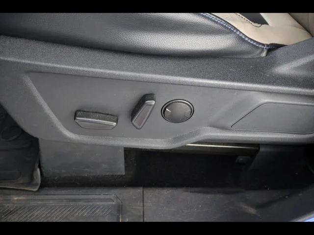 Used 2023 Blue Ford Wildtrak image 14