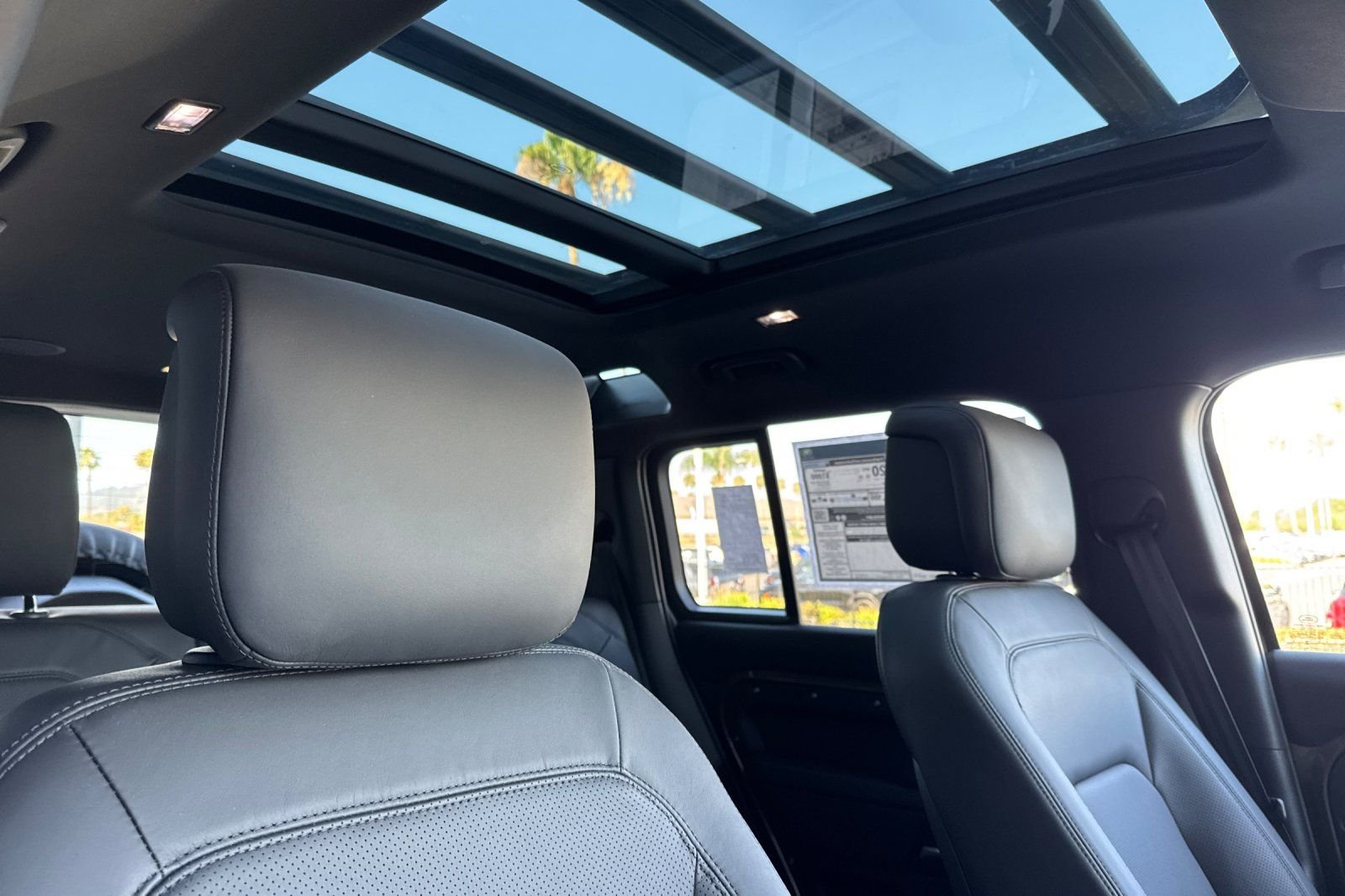 New 2026 Gondwana Stone Land Rover X-Dynamic SE image 18