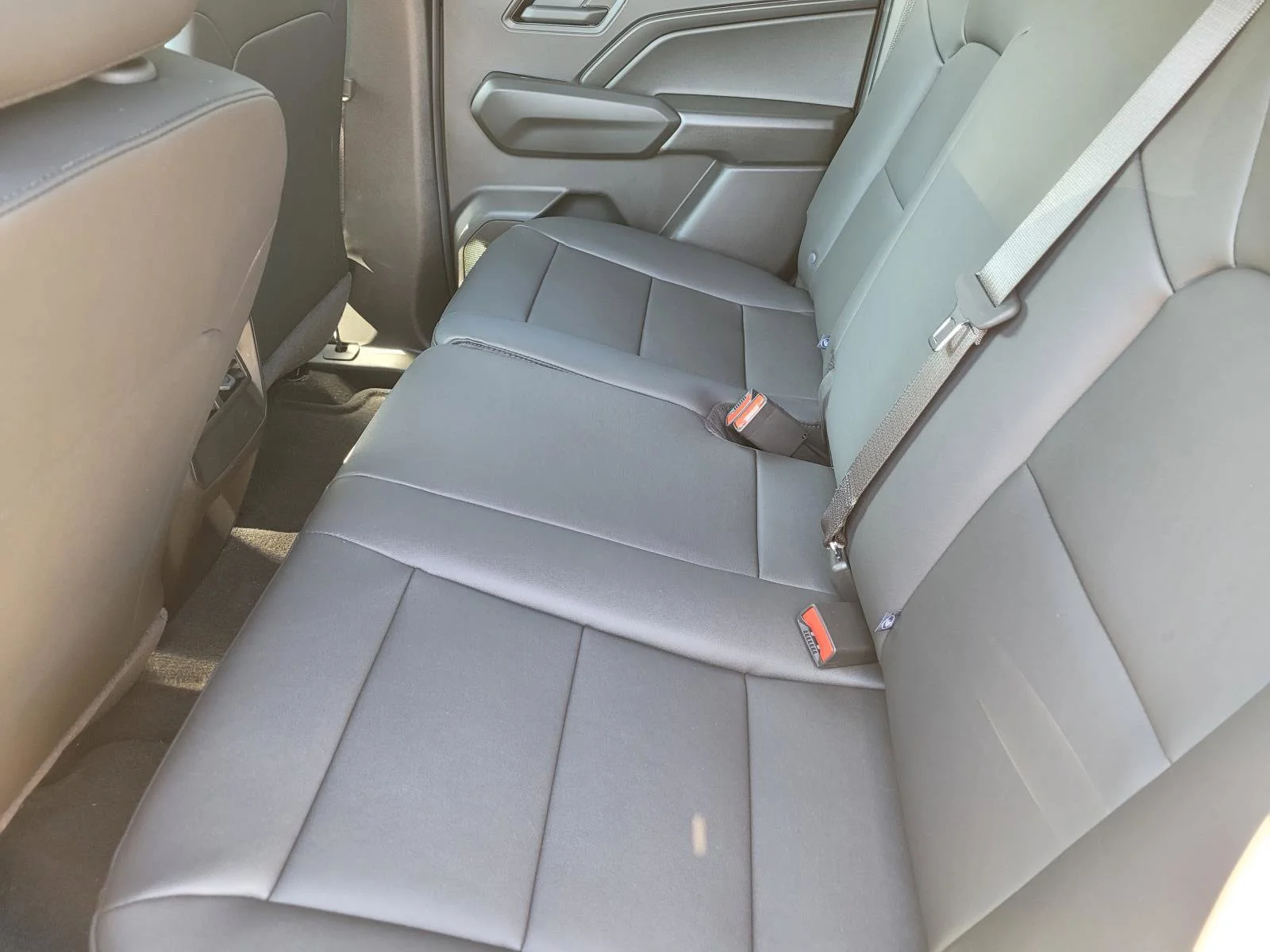 2026 Chevrolet Colorado Trail Boss - Photo 8