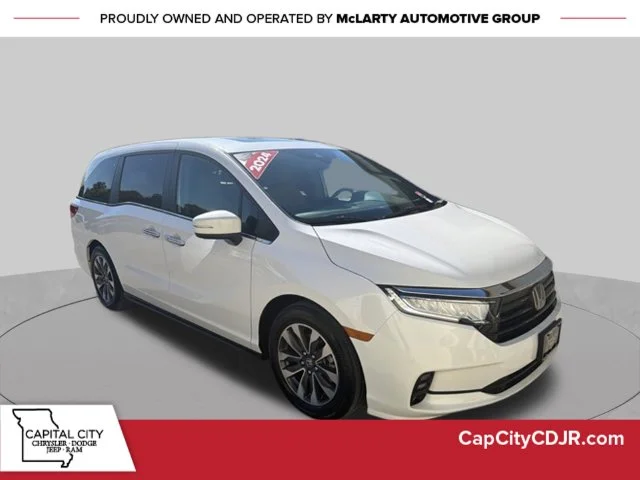 Used 2024 White Honda EX-L image 1