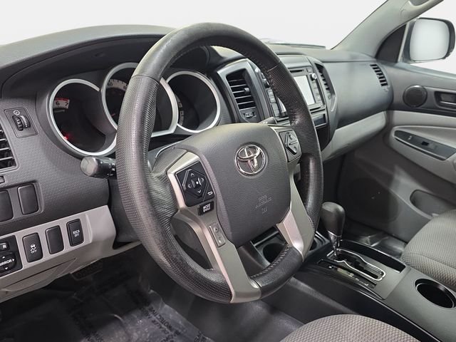 Used 2014 Black Toyota Base image 14