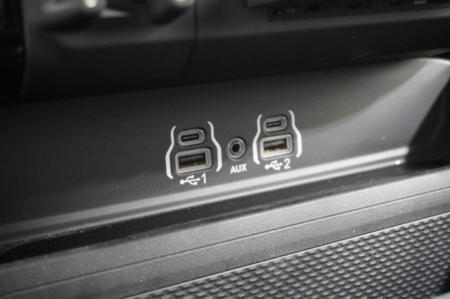 Used 2025  Ram Lone Star image 22