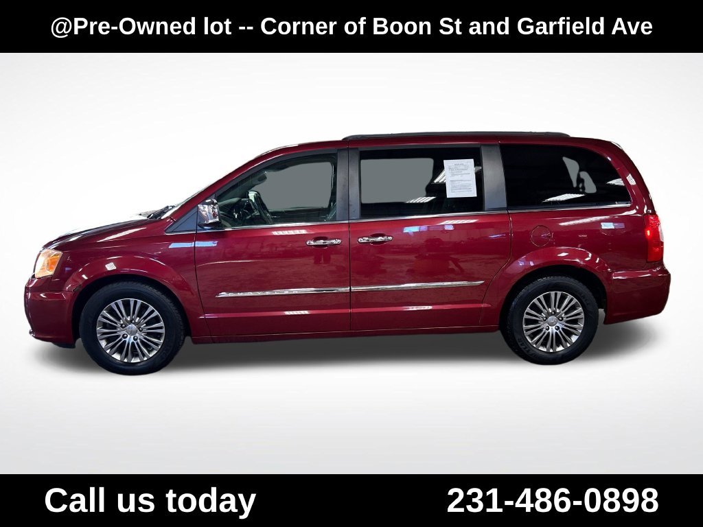 Used 2014 Chrysler Town & Country Touring-L with VIN 2C4RC1CG7ER234047 for sale in Traverse City, MI