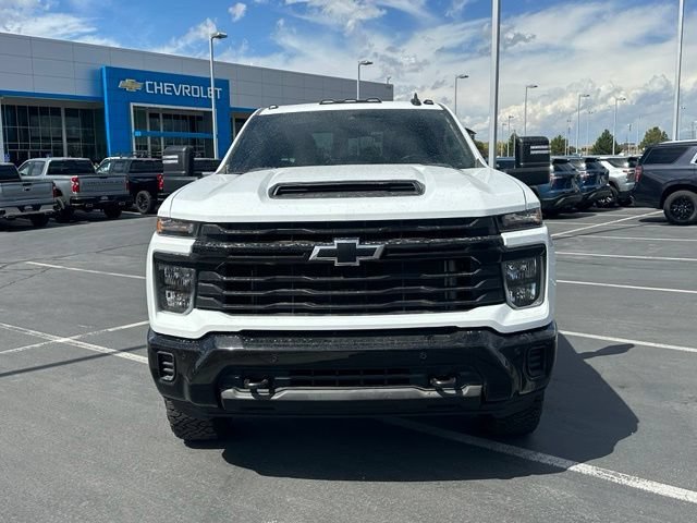 Certified Used 2025 Summit White Chevrolet Custom image 11