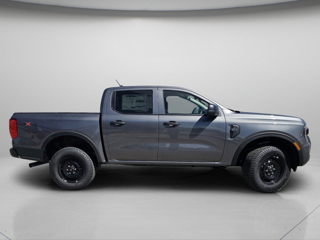 New 2026 Carbonized Gray Metallic Ford XL image 23