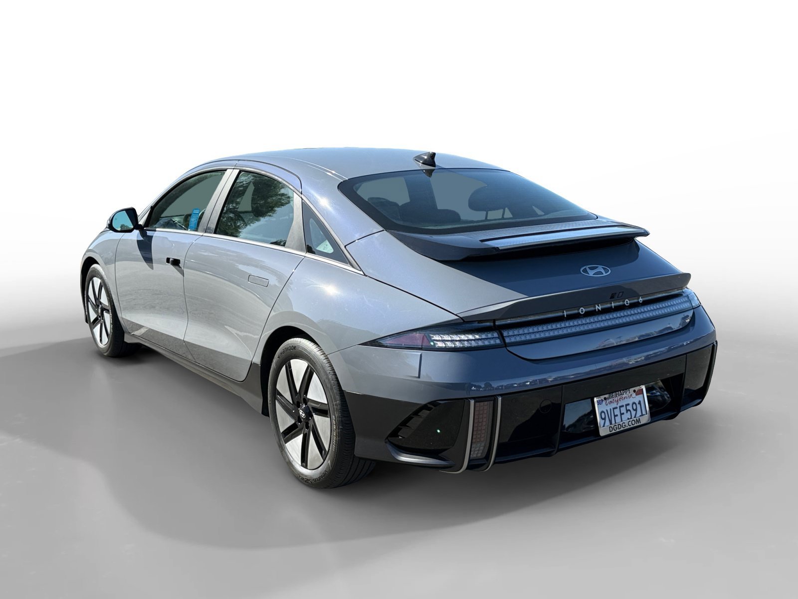 Certified Used 2025 Blue Hyundai SE image 3