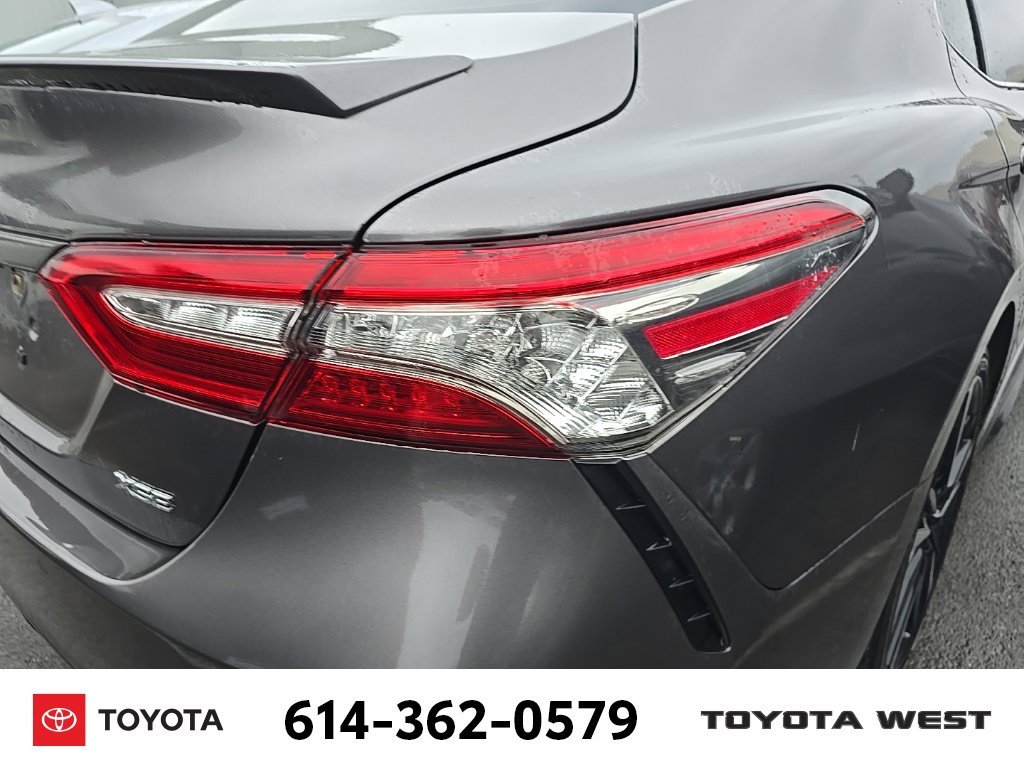 Used 2018 Gray Toyota XSE image 9