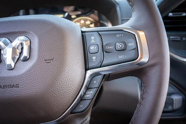 2026 RAM 3500 Laramie - Photo 19