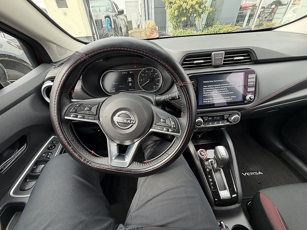 Used 2024 Scarlet Ember Tintcoat Nissan SR image 32