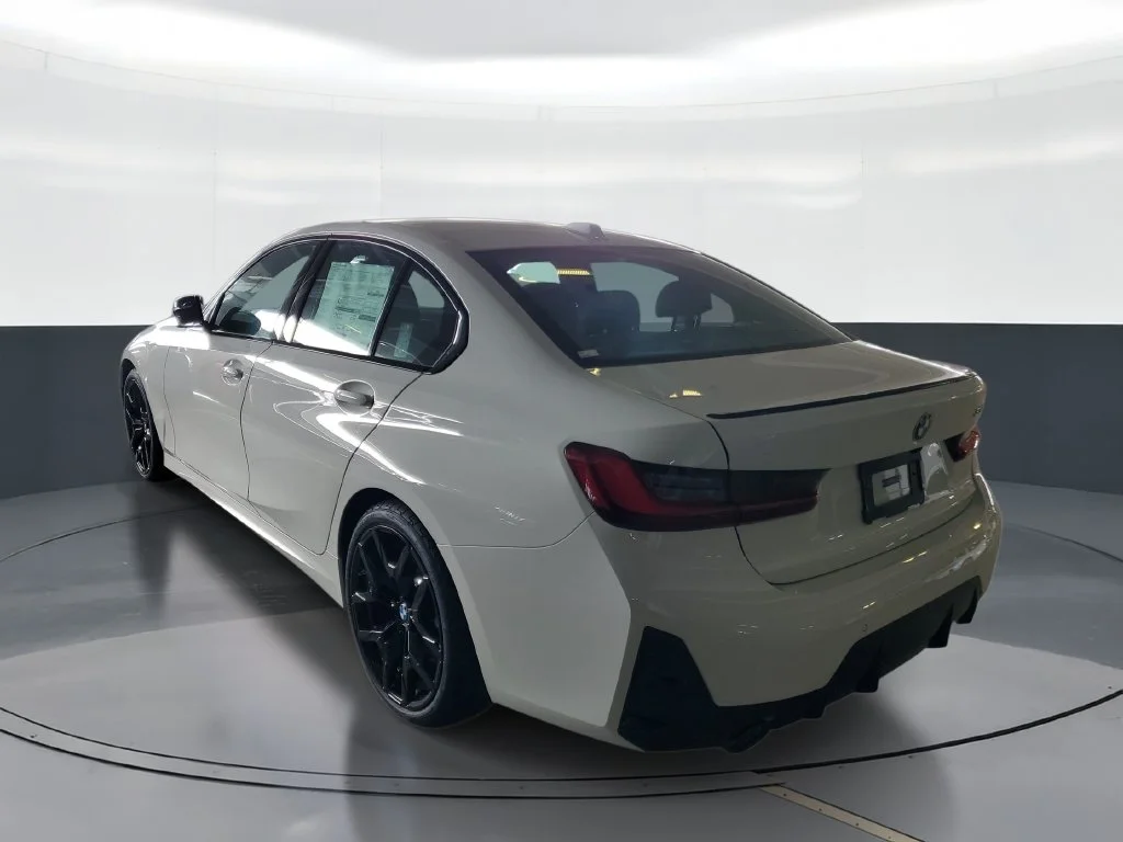 New 2026 Alpine White BMW 330i image 4
