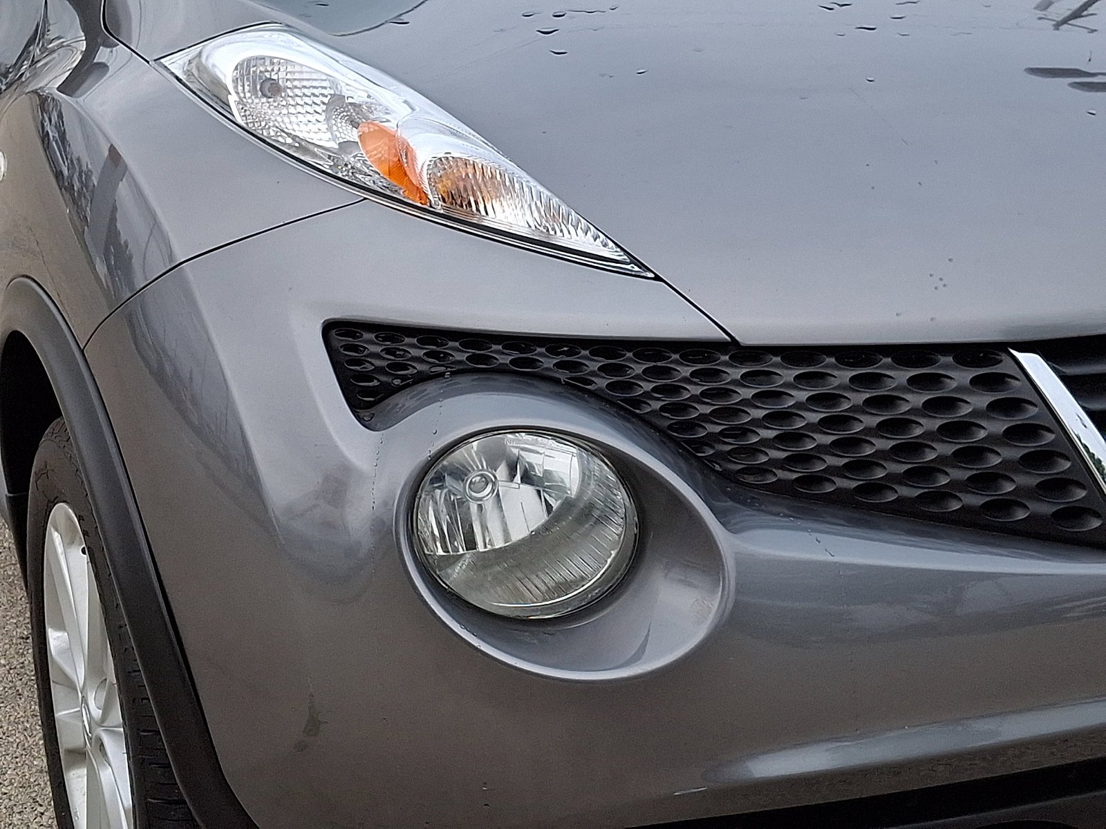 Used 2013 Gun Metallic Nissan SL image 8