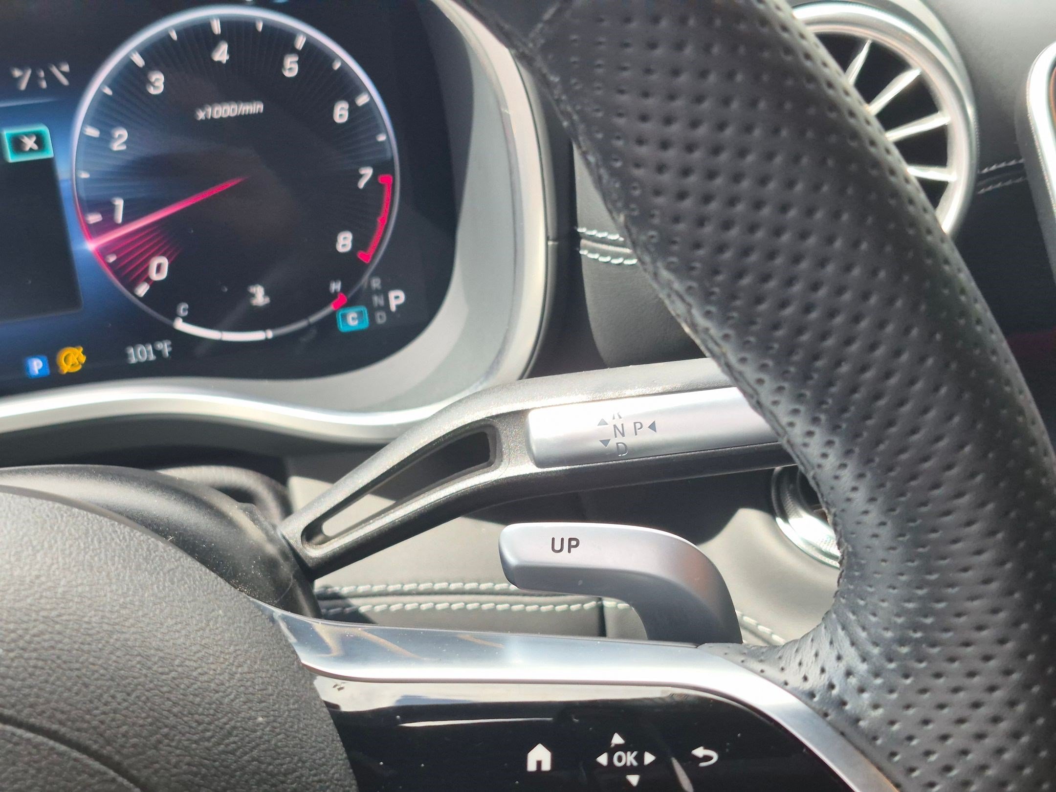 Certified Used 2022 Obsidian Black Metallic Mercedes-Benz AMG® SL 63 image 24