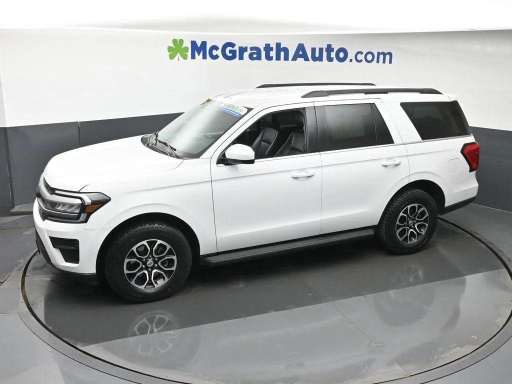 Used 2024 White Ford XLT image 27