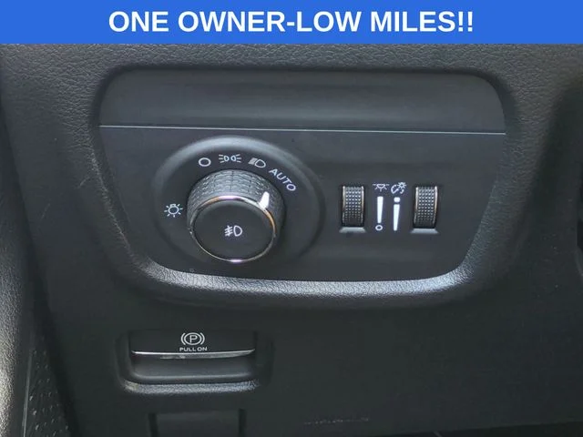 Used 2024 Red Jeep Summit image 19