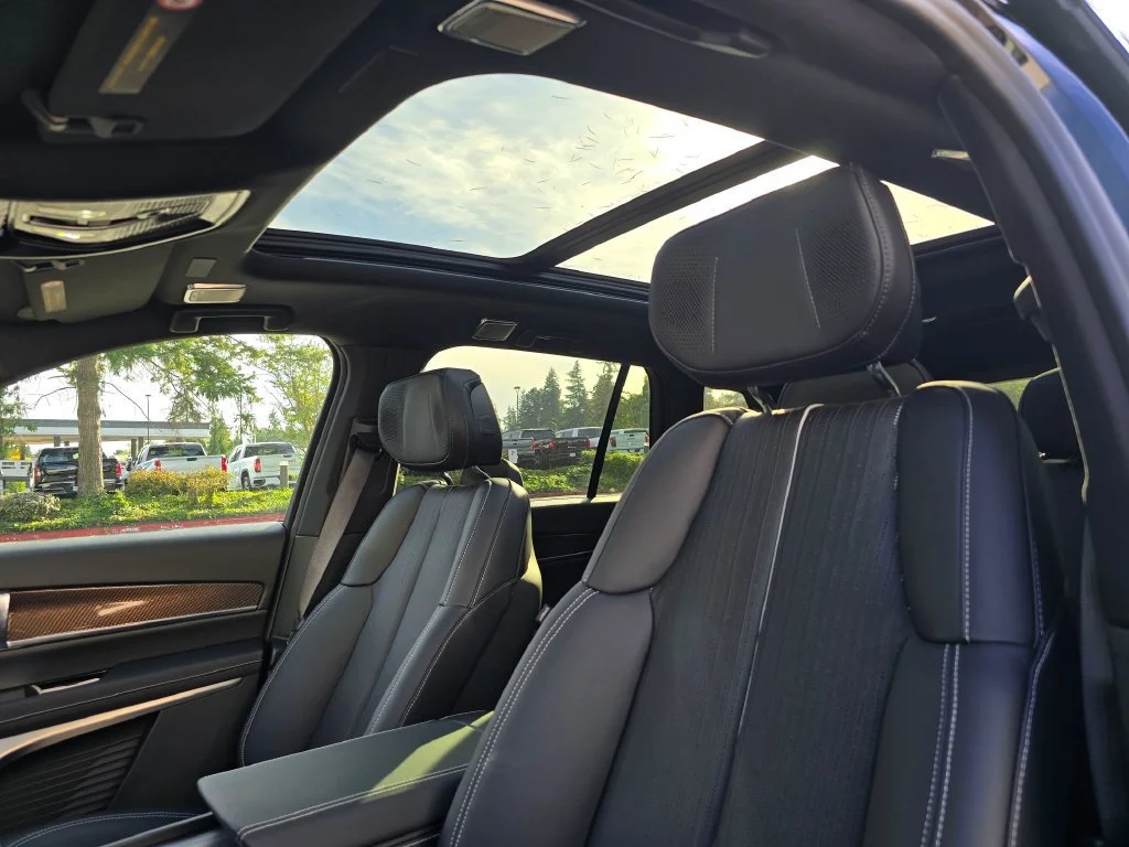 2027 Cadillac VISTIQ Sport - Photo 22