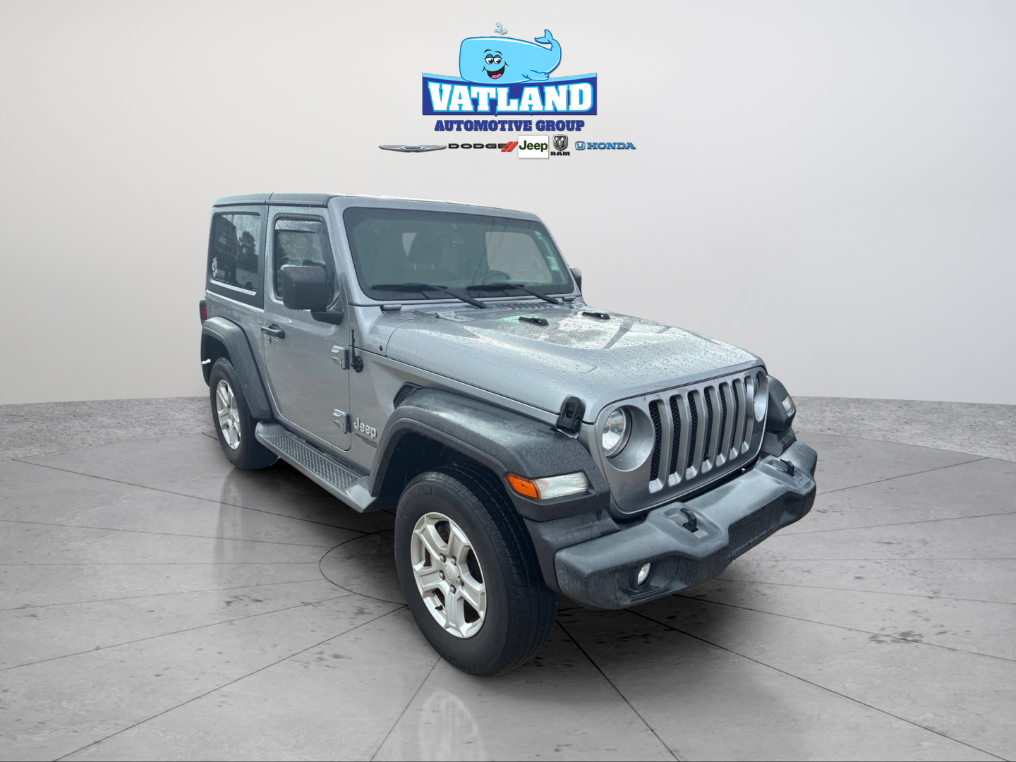 Used 2021 Silver Jeep Sport S image 7