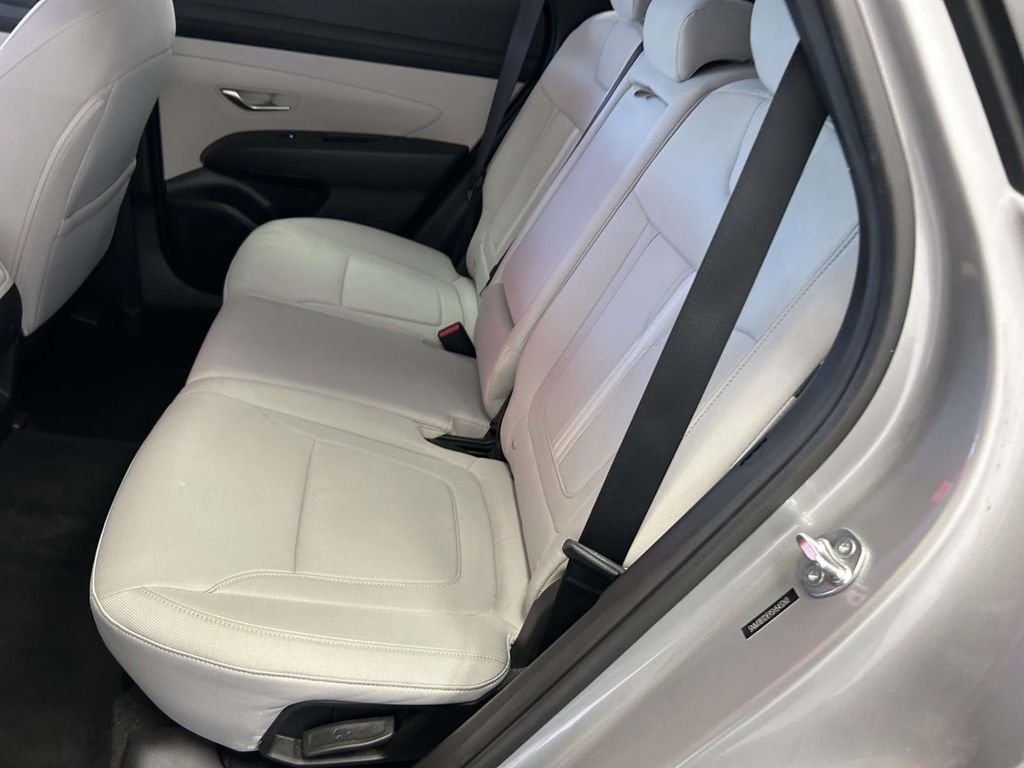 Used 2025 Silver Hyundai SEL image 14