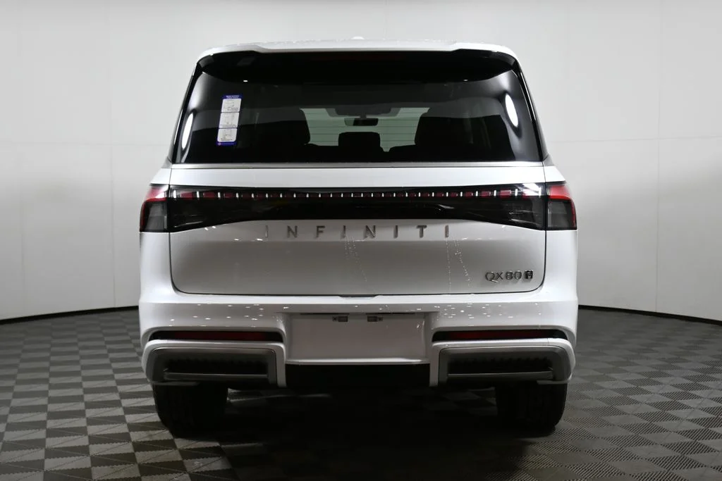 2026 INFINITI QX80 Luxe - Photo 6