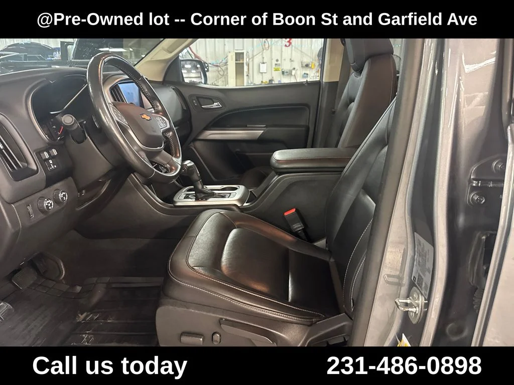 Used 2021 Gray Chevrolet LT image 14