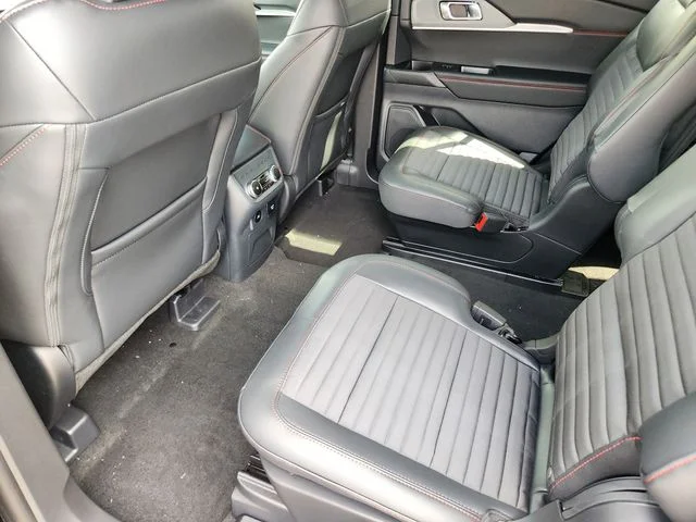 New 2026 Agate Black Metallic Ford ST-Line image 30