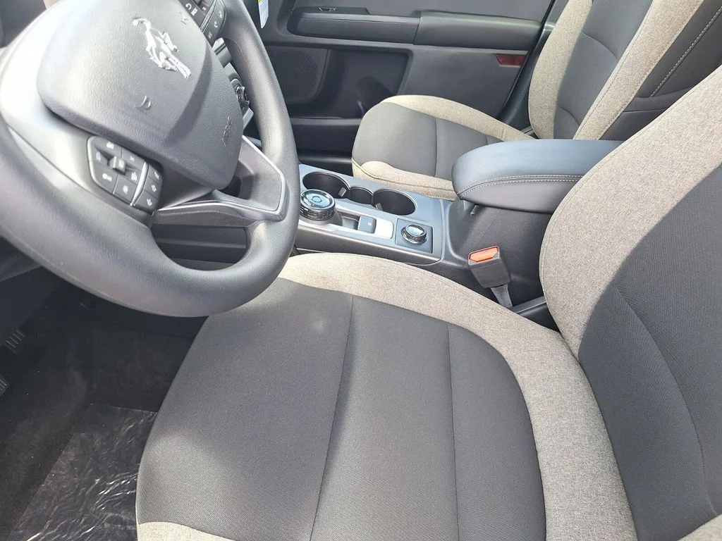 New 2026 Space White Metallic Ford Big Bend® image 18
