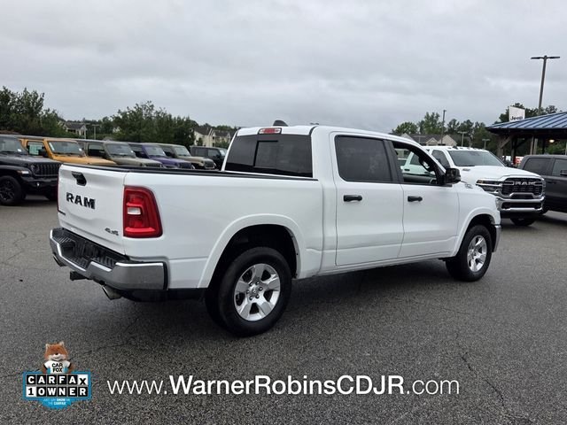 Used 2025 White Ram Big Horn/Lone Star image 15