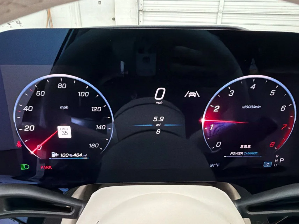 New 2027 White Mercedes-Benz S 580 image 15