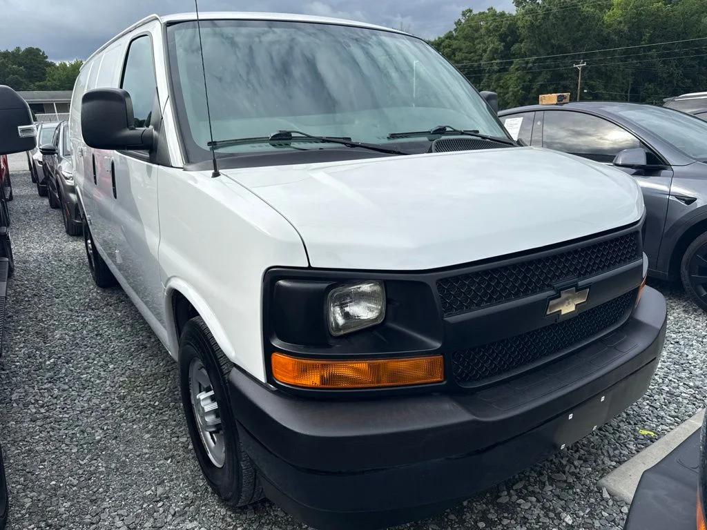 Used 2017 White Chevrolet Work Van image 2