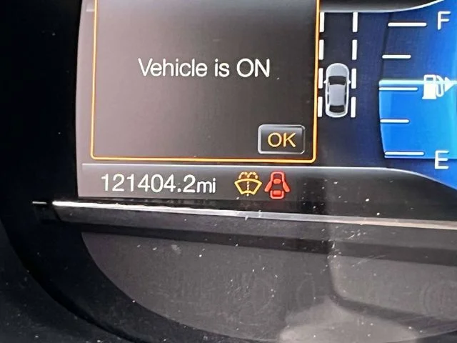 Used 2018 Platinum Dune Metallic Ford Limited image 27