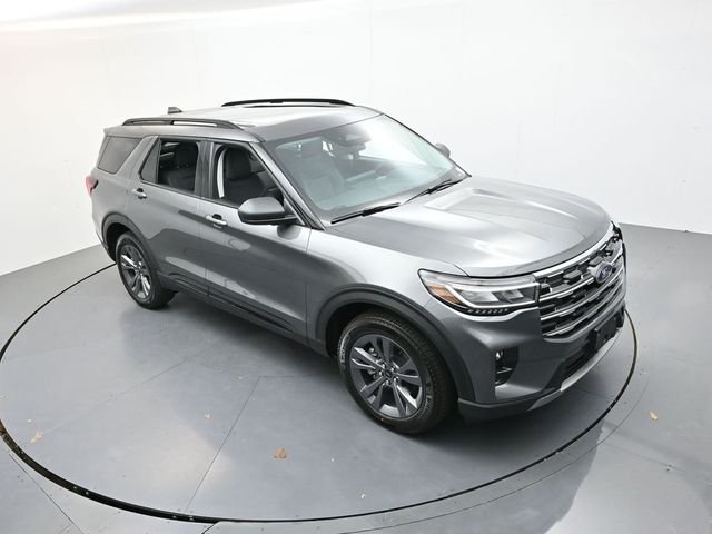 New 2026 Carbonized Gray Metallic Ford Active image 61