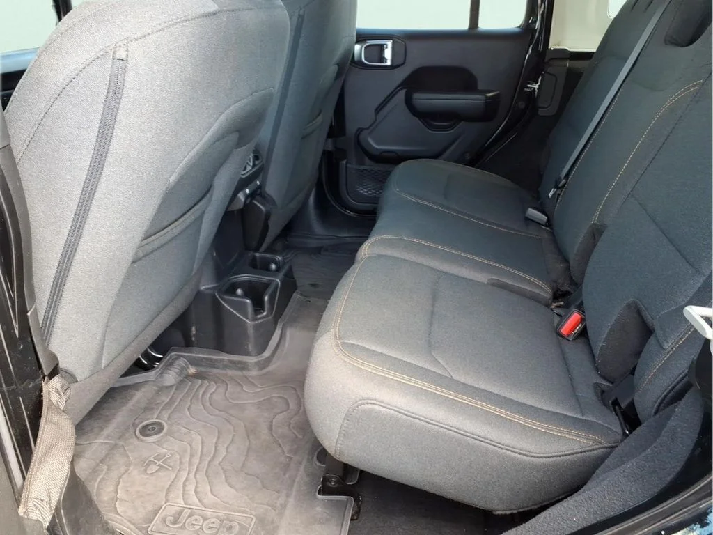 Used 2024 Black Jeep Sport S image 17