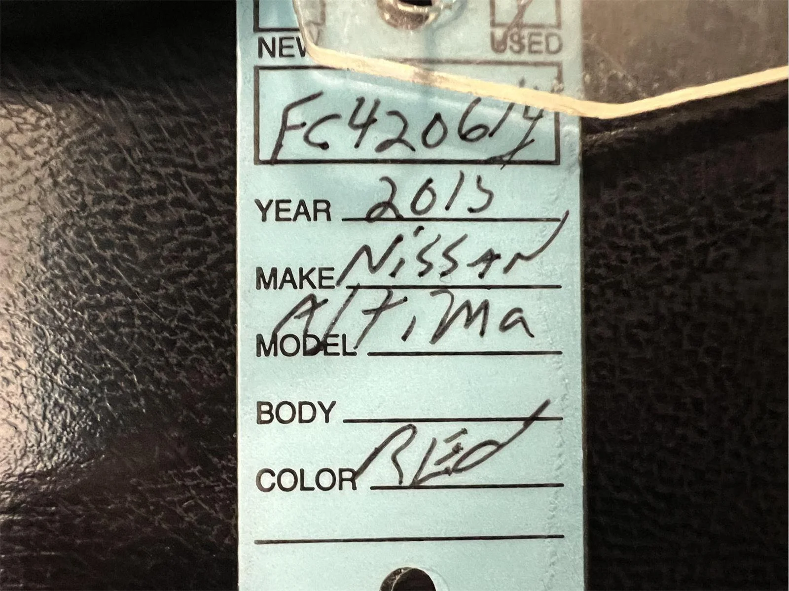 Used 2015 Cayenne Red Nissan 2.5 SV image 27