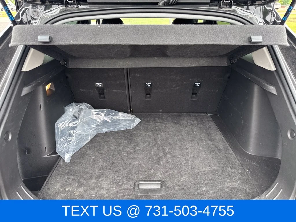 Used 2025 Black Chevrolet LT image 24