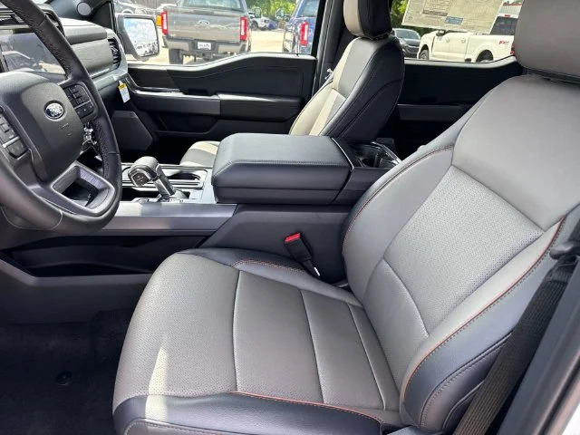 New 2026 Star White Metallic Tri-Coat Ford Lariat® image 18