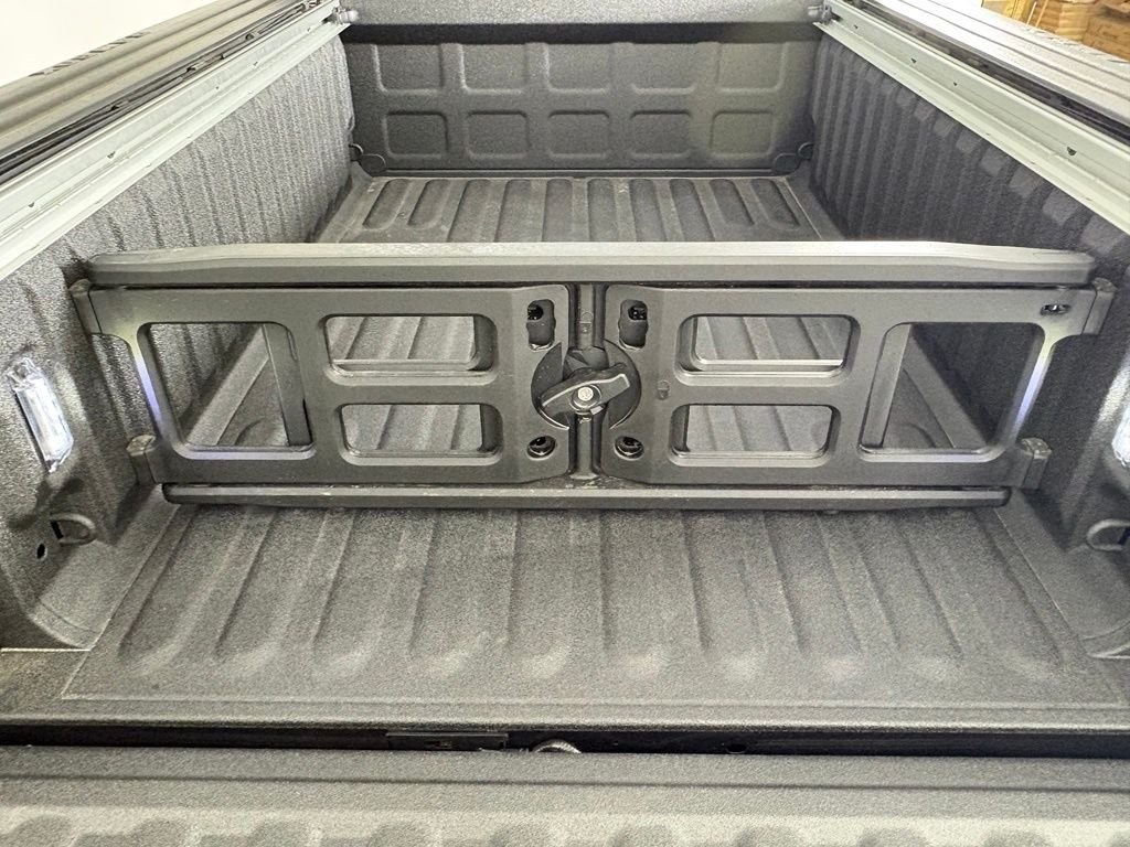New 2026 Granite Crystal Metallic Clear-Coat Exterior Paint RAM Limited image 18