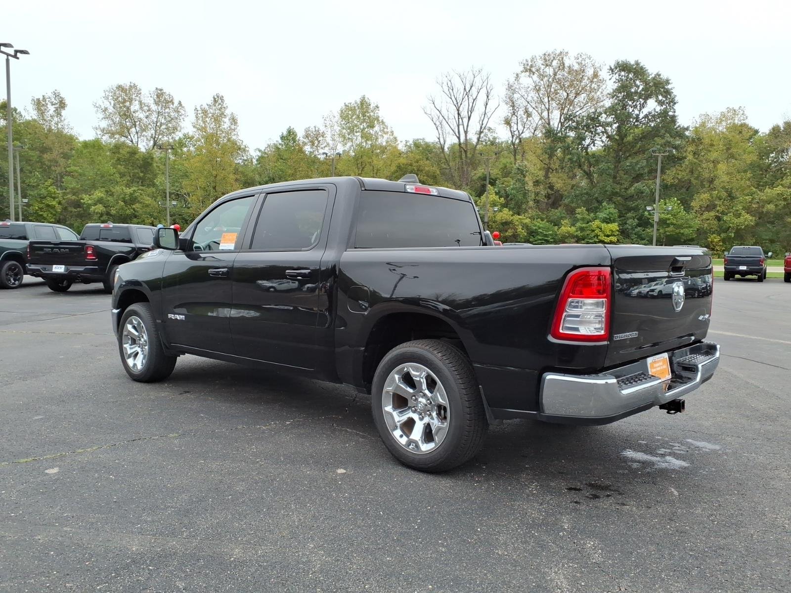Certified Used 2022 Diamond Black Crystal Pearl Coat Ram Big Horn image 5