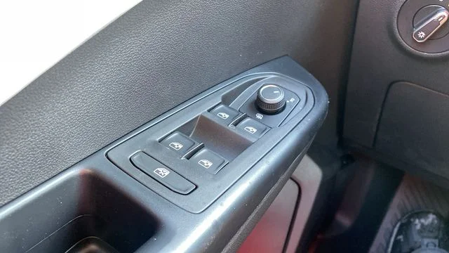 2026 Volkswagen Taos SE - Photo 17