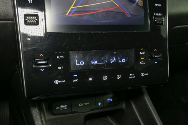 Used 2022 Black Hyundai SEL Premium image 22