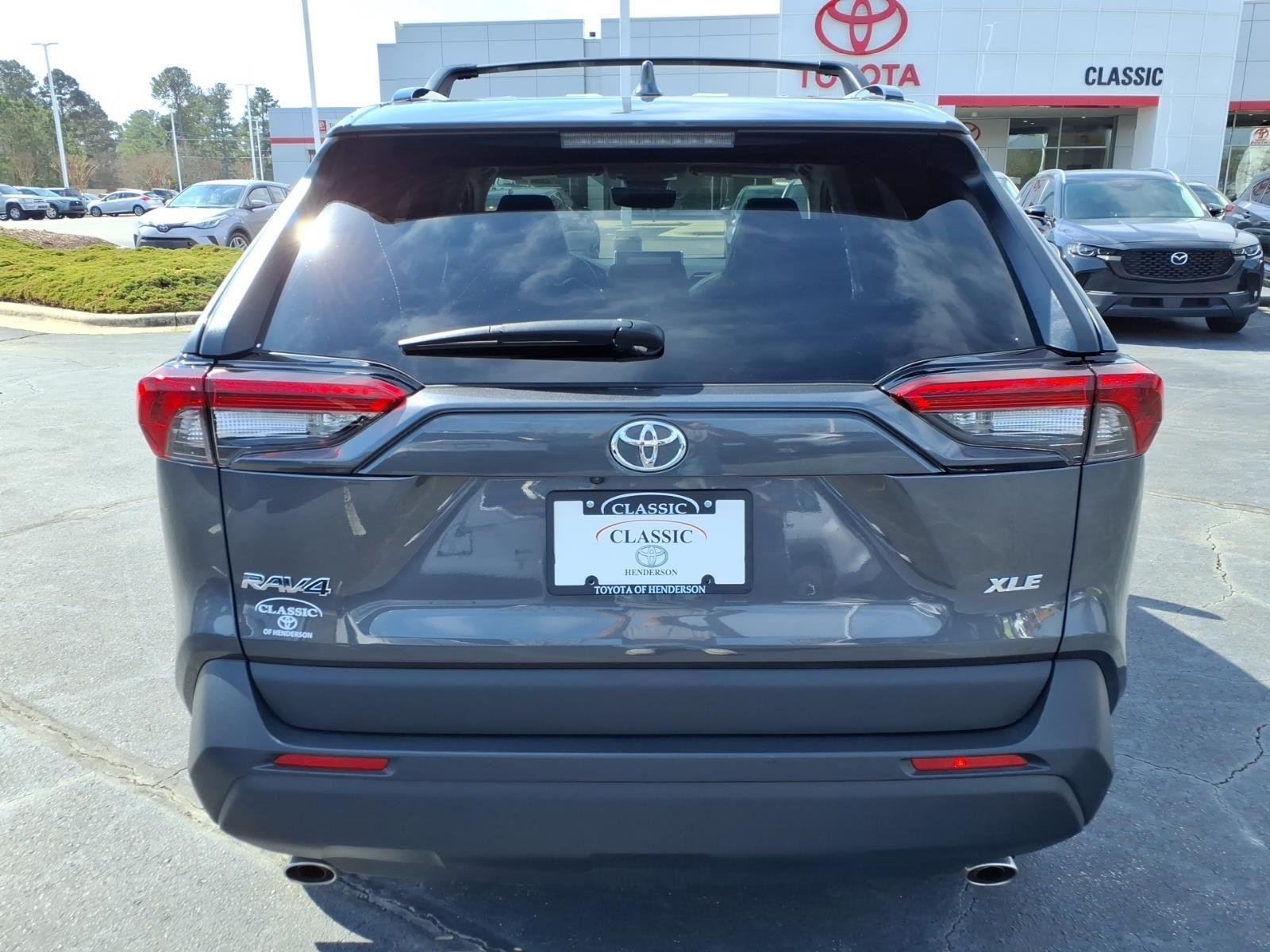 Used 2024 Magnetic Gray Metallic Toyota XLE Premium image 11