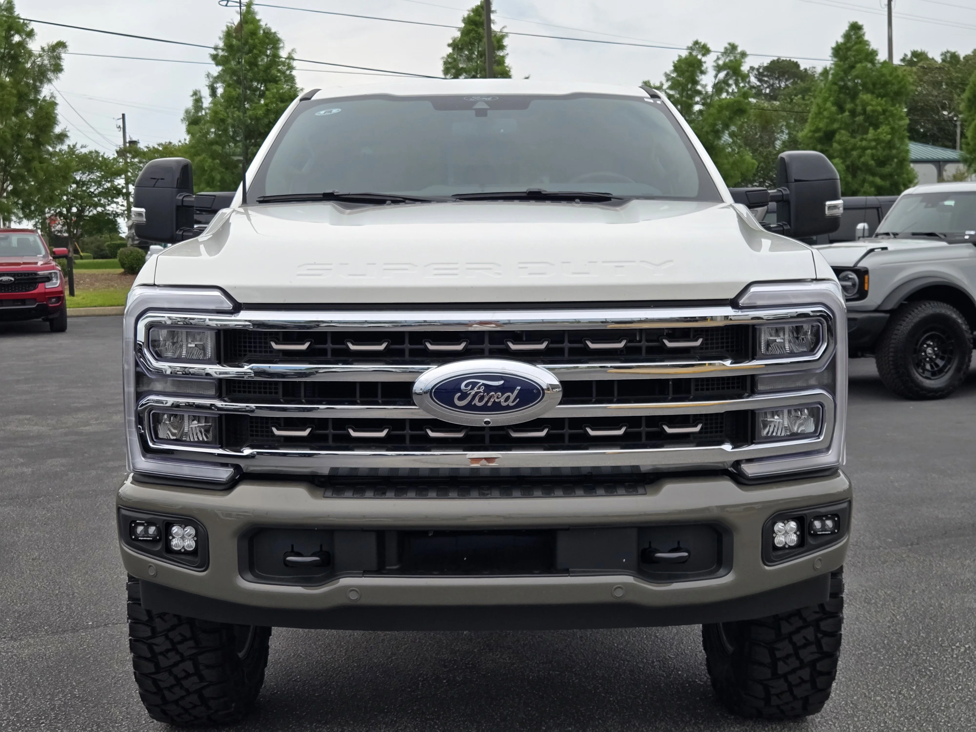 New 2026 STAR WHITE Ford King Ranch image 3