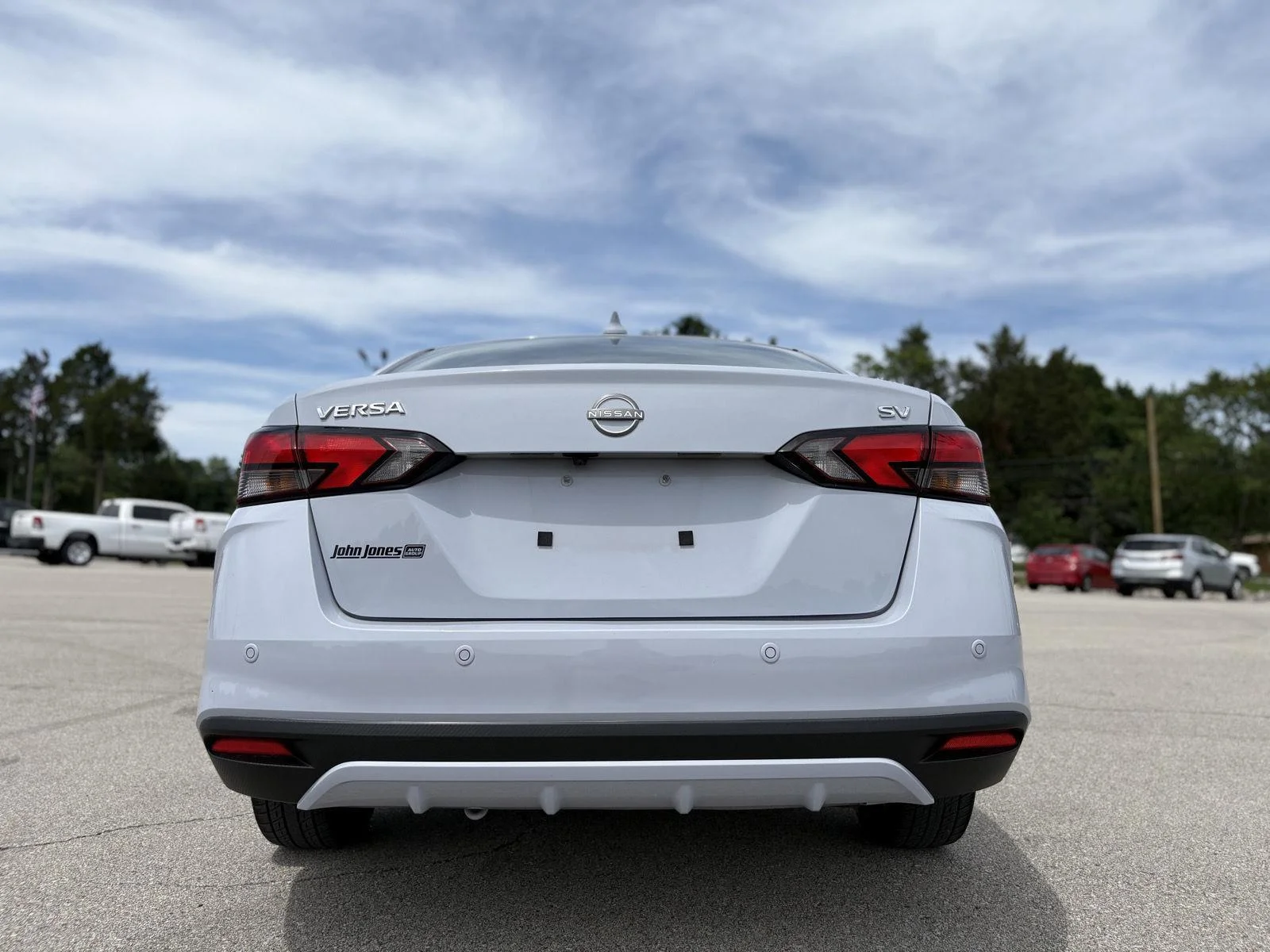 Used 2023 Gray Sky Pearl Nissan SV image 17