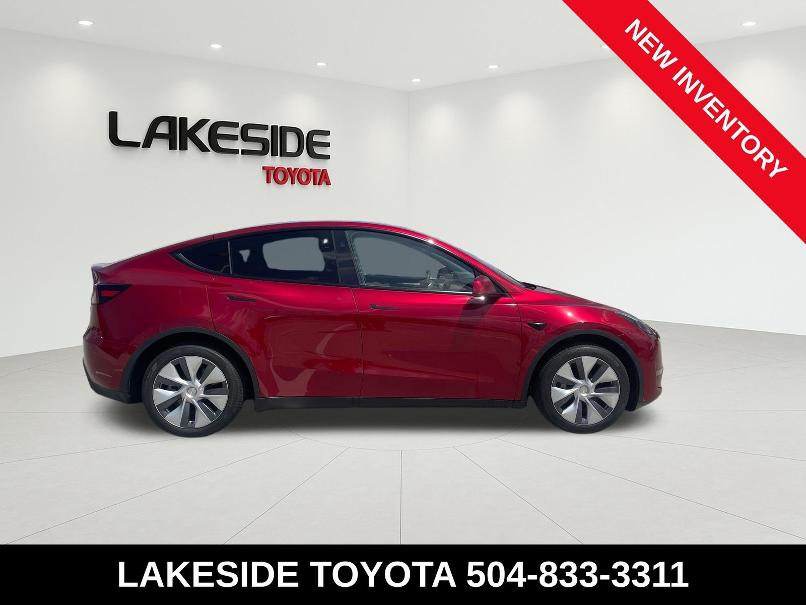 Used 2024  Tesla Long Range image 6